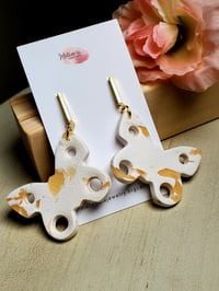Earrings | Aretes White Buttlerfly