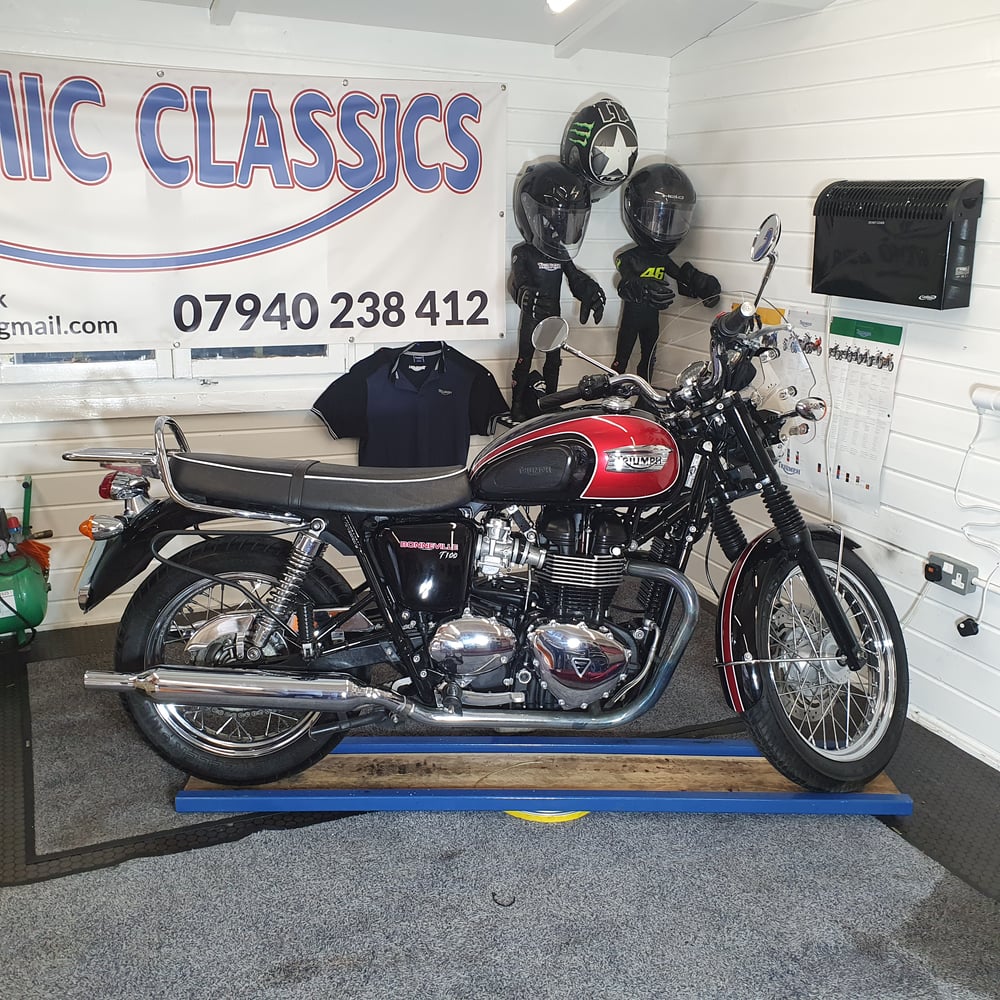Triumph bonneville t100 2015