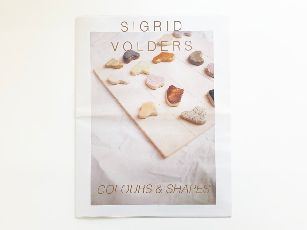 <span style="color: #f4cccc;"> LAST COPIES</span> Sigrid Volders - Colours & Shapes