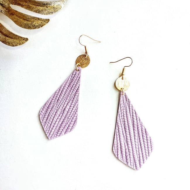 Vanity  Chandelier Suede Beautiful Ones Collection