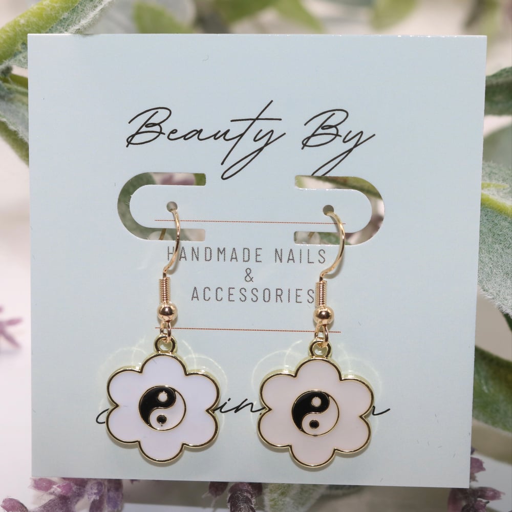 Image of Yin Yang Flower White Drop Earrings