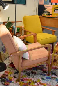 Image 5 of Fauteuils KADR velours côtelé rose