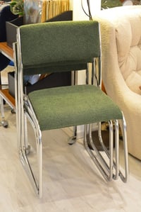 Image 5 of 6 Chaises traineau chromés vertes 