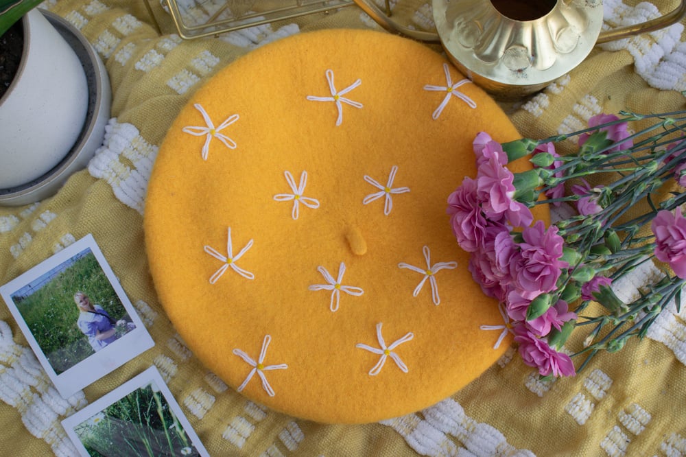 Image of Daisy Beret