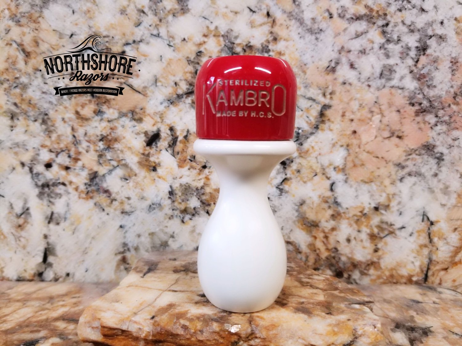 Image of BRUSHES STAR/KAMBRO RED OVER IVORY