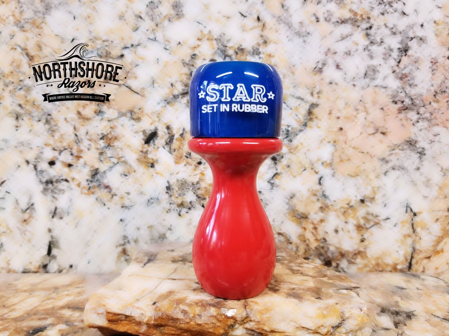 Image of BRUSHES STAR/KAMBRO BLUE OVER RED