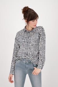 MONARI OVERSIZED BLOUSE