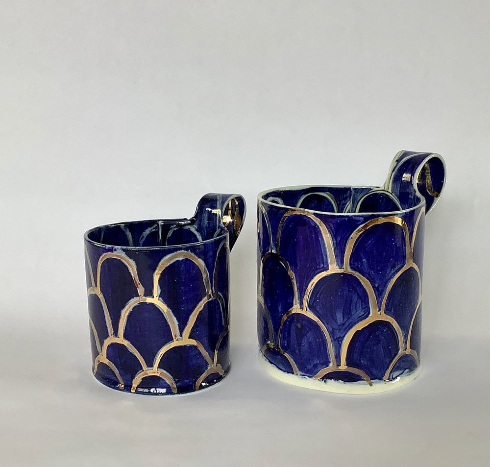 Image of Deep blue and gold scale cups