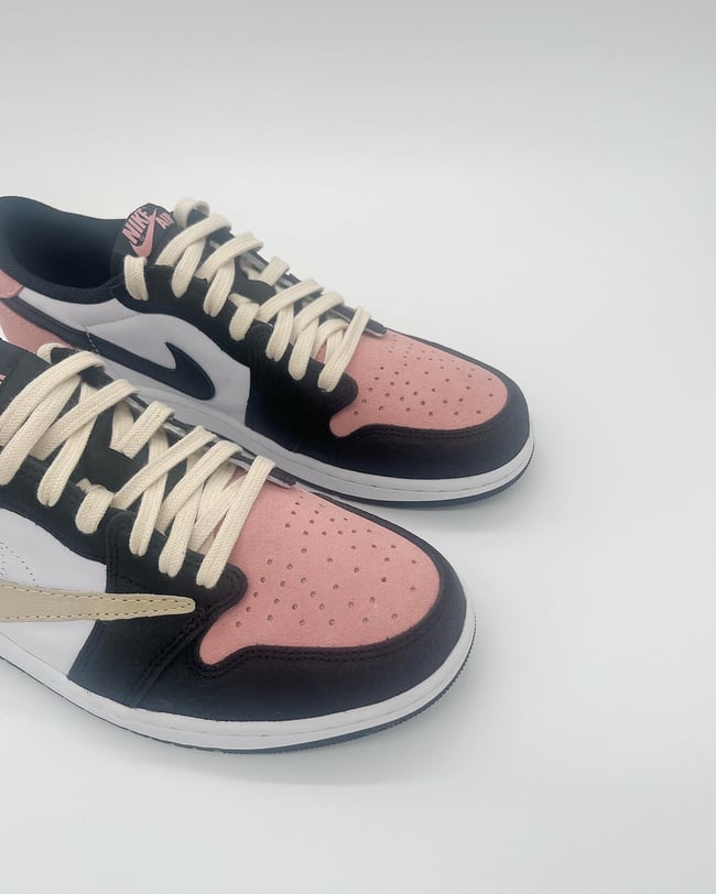 ‘MAUVE’ JORDAN 1’s