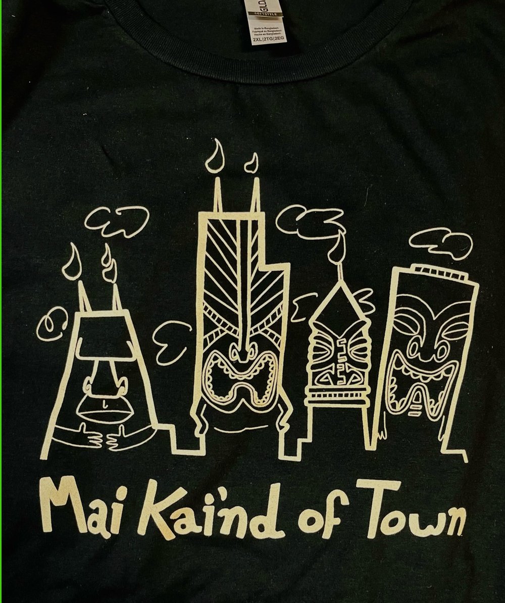 MAI KAI'ND OF TOWN Chicago Skyline Limited Edition T-Shirt