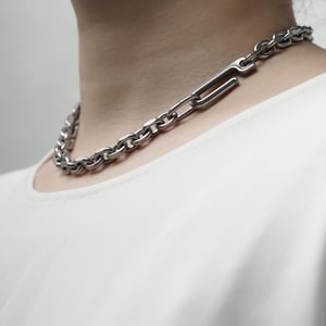 Image of DRILLING LAB - Framework Chain Necklace (Matte Silver)