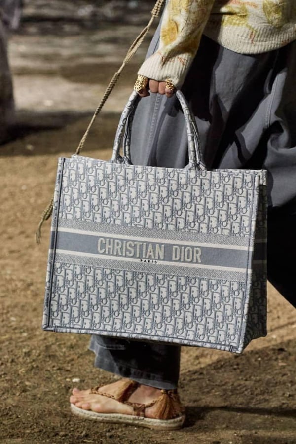 Image of Canvas Tote