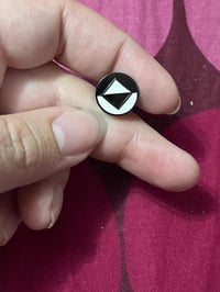 Image 1 of Mini PIDs icon - White and black standard binome or sprite icon - 0.5 inch pins
