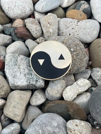 Image 1 of 1.75 inch Shiny Gold Phong Pin