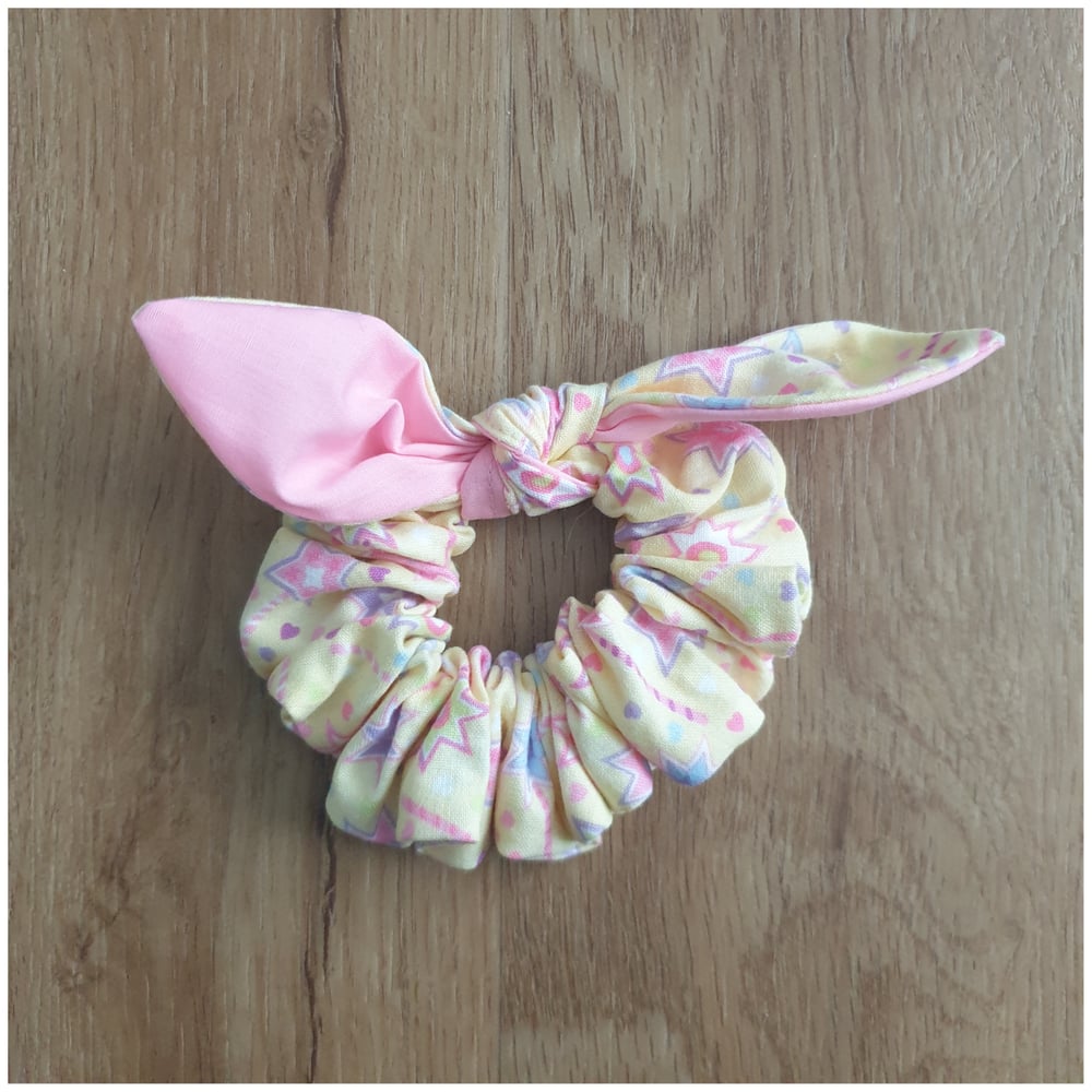 Image of Assorted Scrunchies