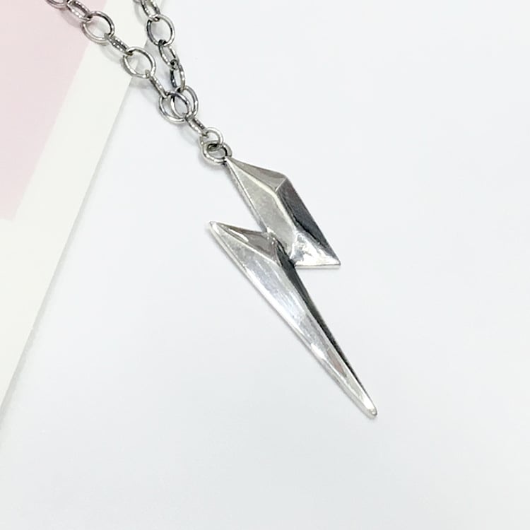 Silver 3D Lightning Bolt Pendant and chain