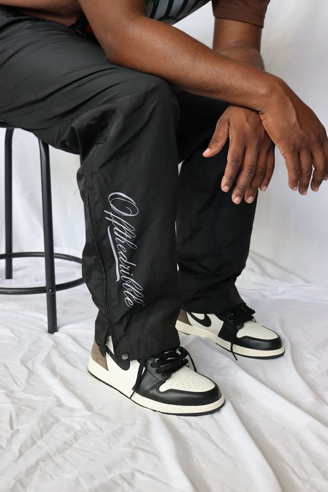 Image of Scripted Wind Pant (Blk)