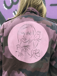 Image 4 of VESTE CAMO UPCYCLING PURPLE TAILLE L VISAGE LINES