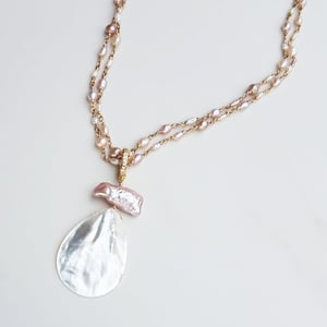 Pink Pearl & Shell Drop Charm