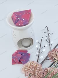 Image 4 of Wax Brittle