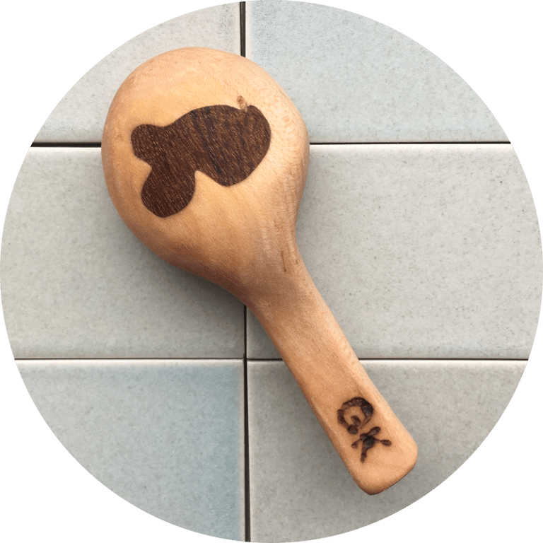Maple Scoop Walnut Blob Image 2