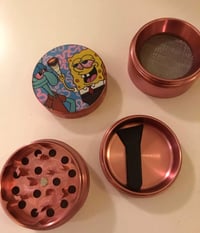 Metal grinder SpongeBob & squidward 4cm 