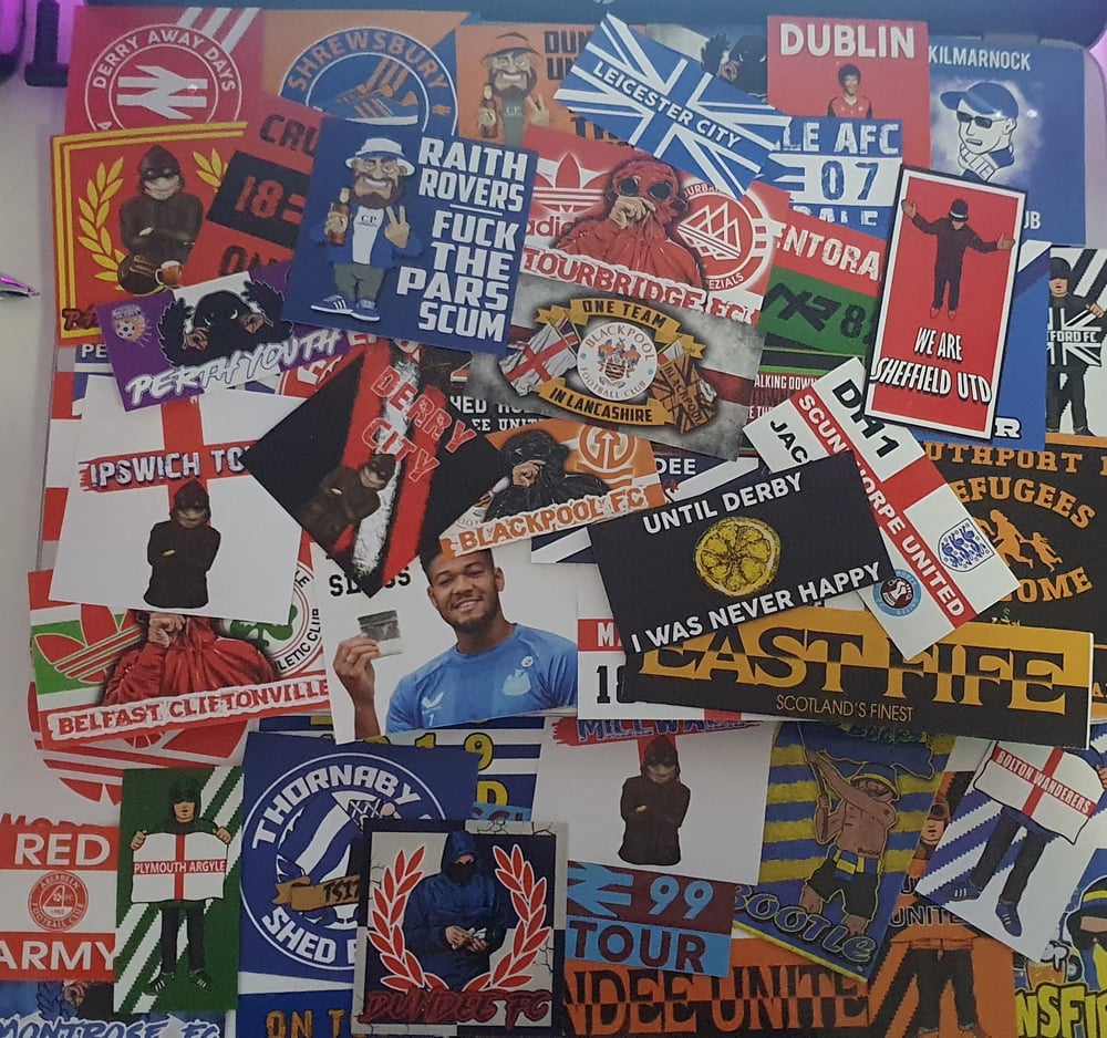 Custom Printed Football Fence Flags. Club Flags, Organisation flags ...