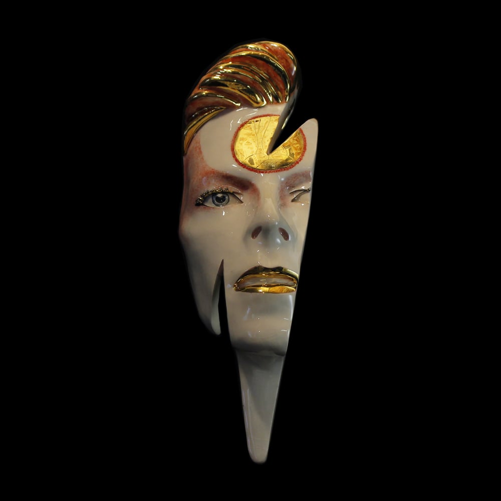 Gold Edition 'Ziggy Flash' David Bowie Face Sculpture