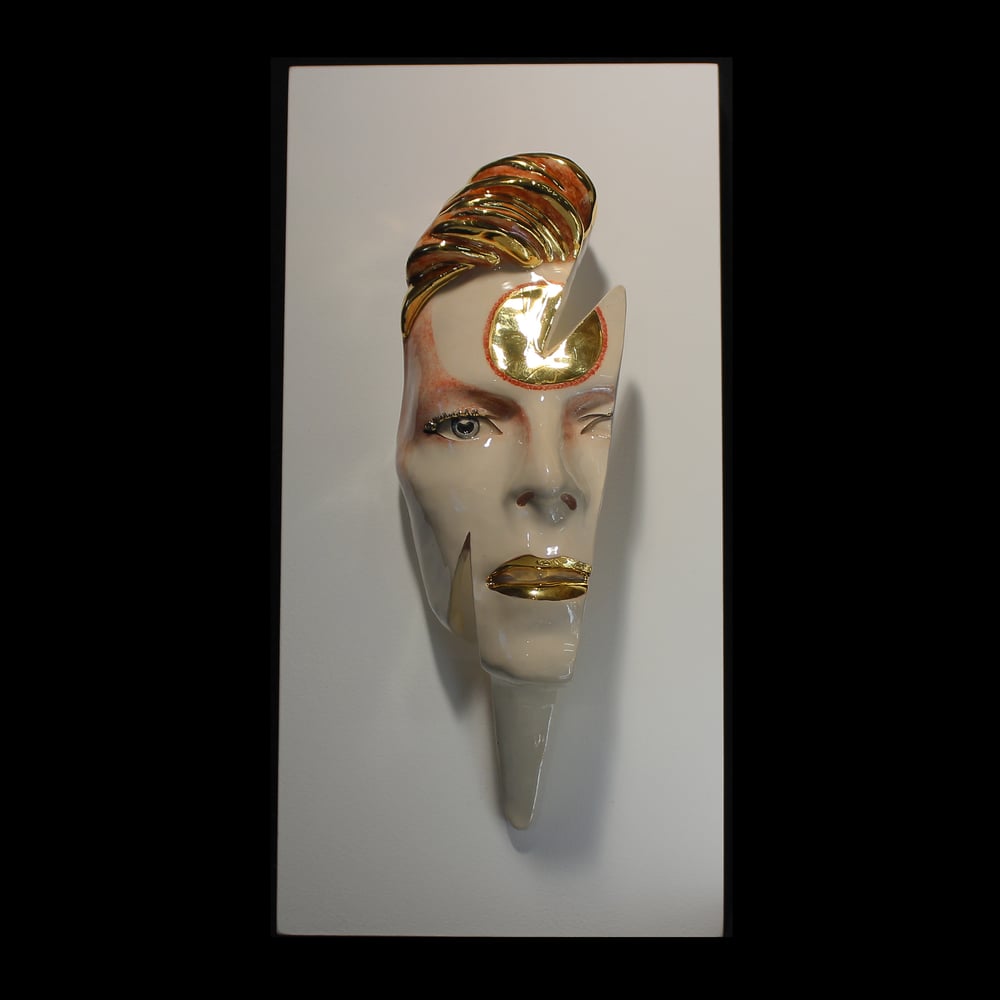 Gold Edition 'Ziggy Flash' David Bowie Face Sculpture