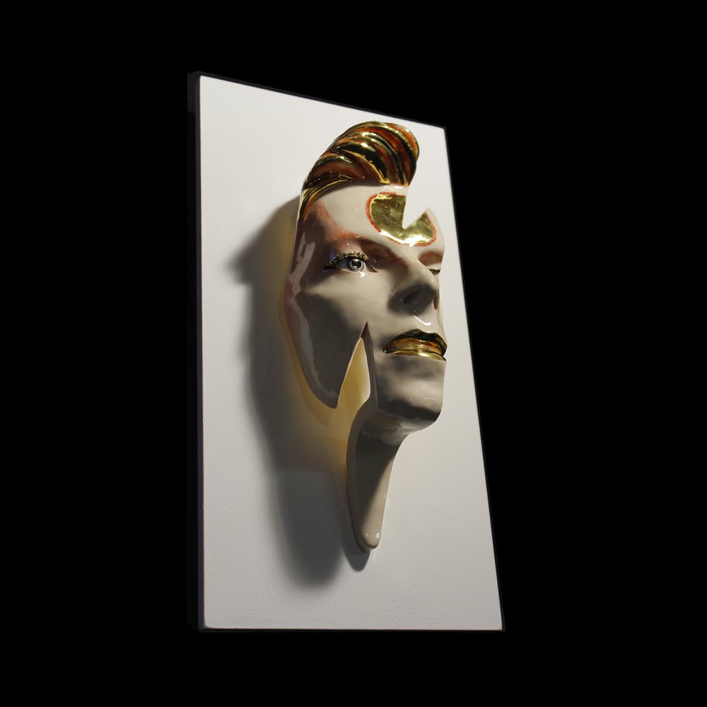Gold Edition 'Ziggy Flash' David Bowie Face Sculpture