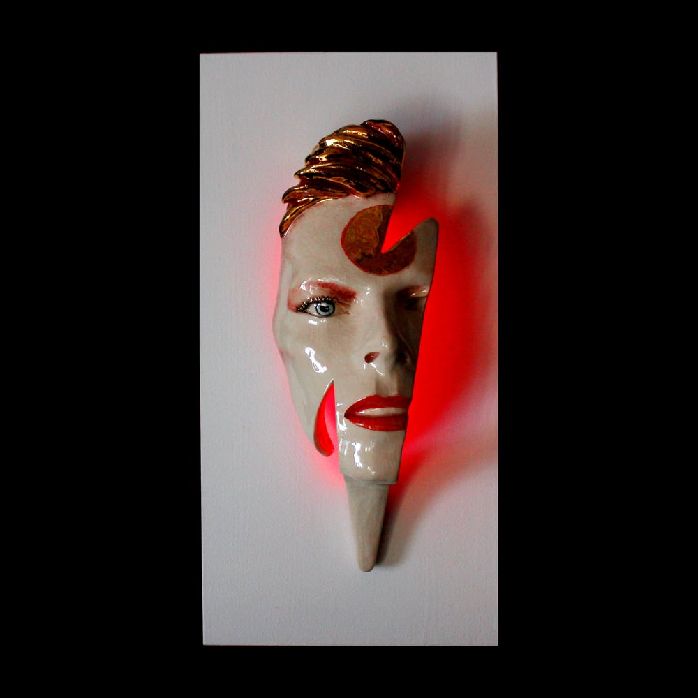 LED 'Ziggy Flash' David Bowie Painted Ceramic Face Sculpture