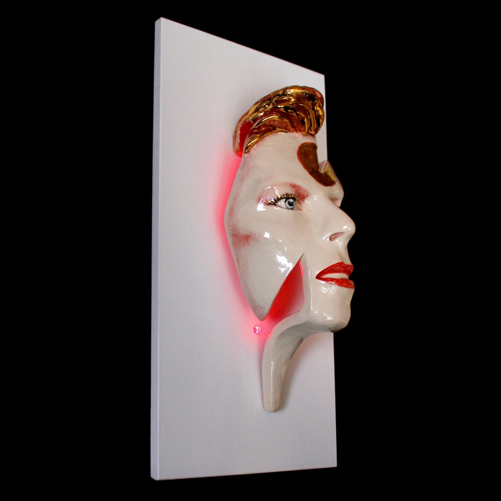 LED 'Ziggy Flash' David Bowie Painted Ceramic Face Sculpture