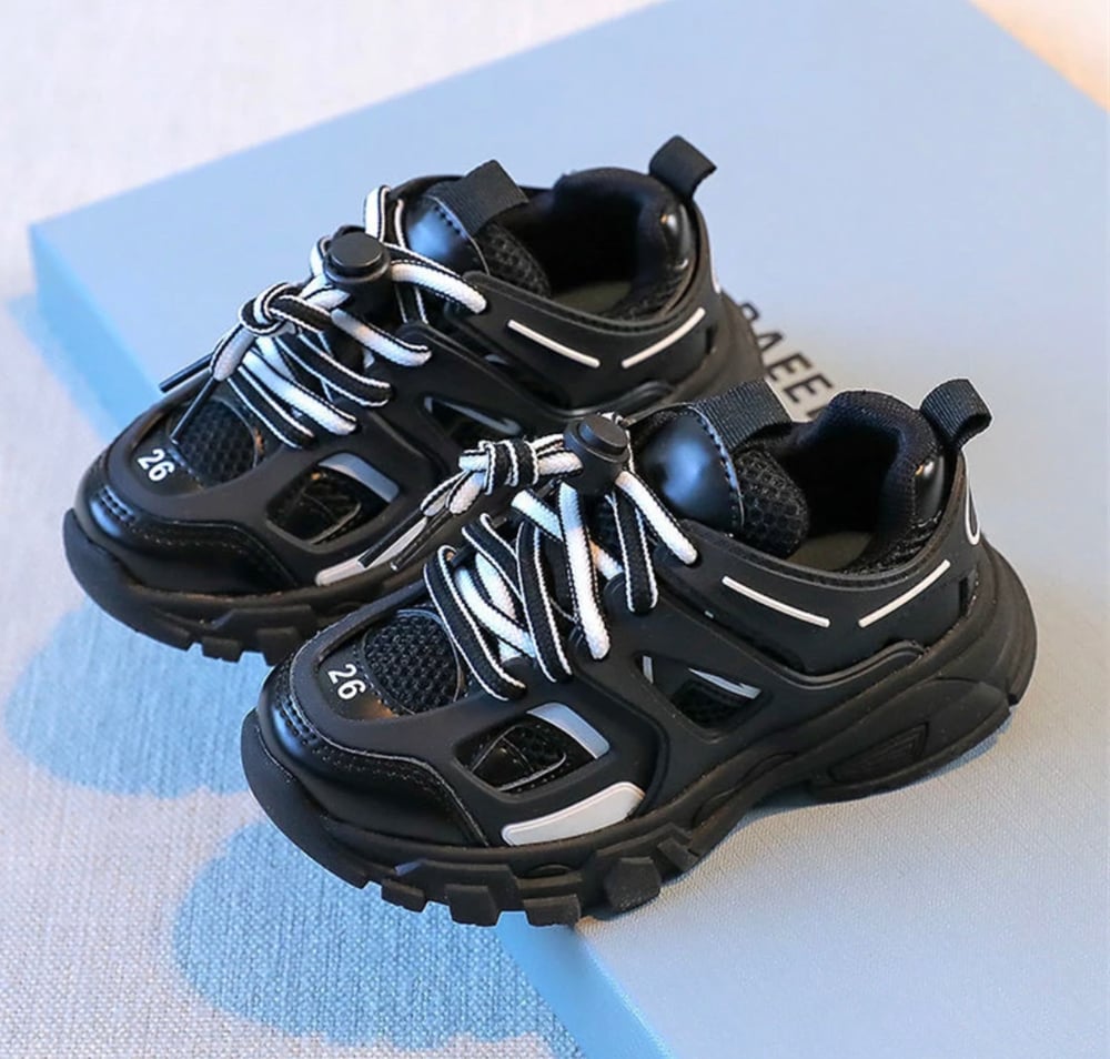 Image of BADDIE Sneakers