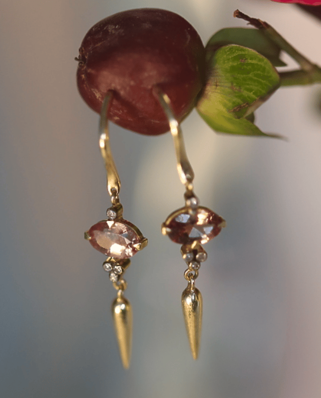 Image of Octobre 5 Earrings in Emerald or Garnet