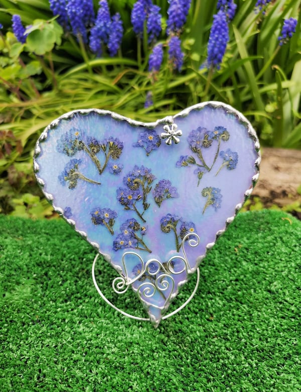 Image of Forget-me-not memory heart