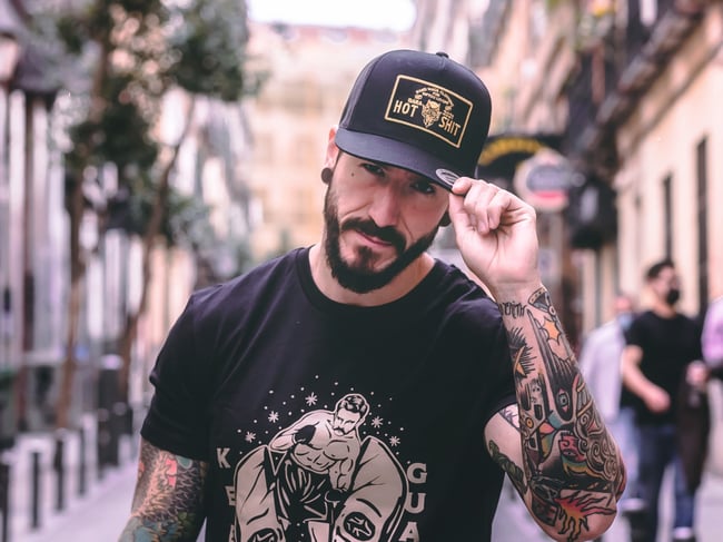 HOT SHIT - SNAPBACK TRUCKER