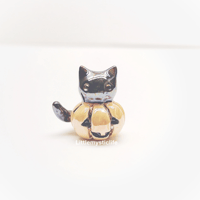 Image 4 of Pumpkin black kitty figurine