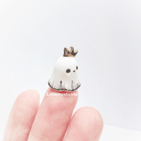 Image 2 of king ghost figurine