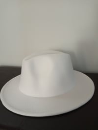 Image 1 of Fedora (White)