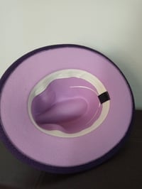 Image 2 of Ombre Fedora (purple)