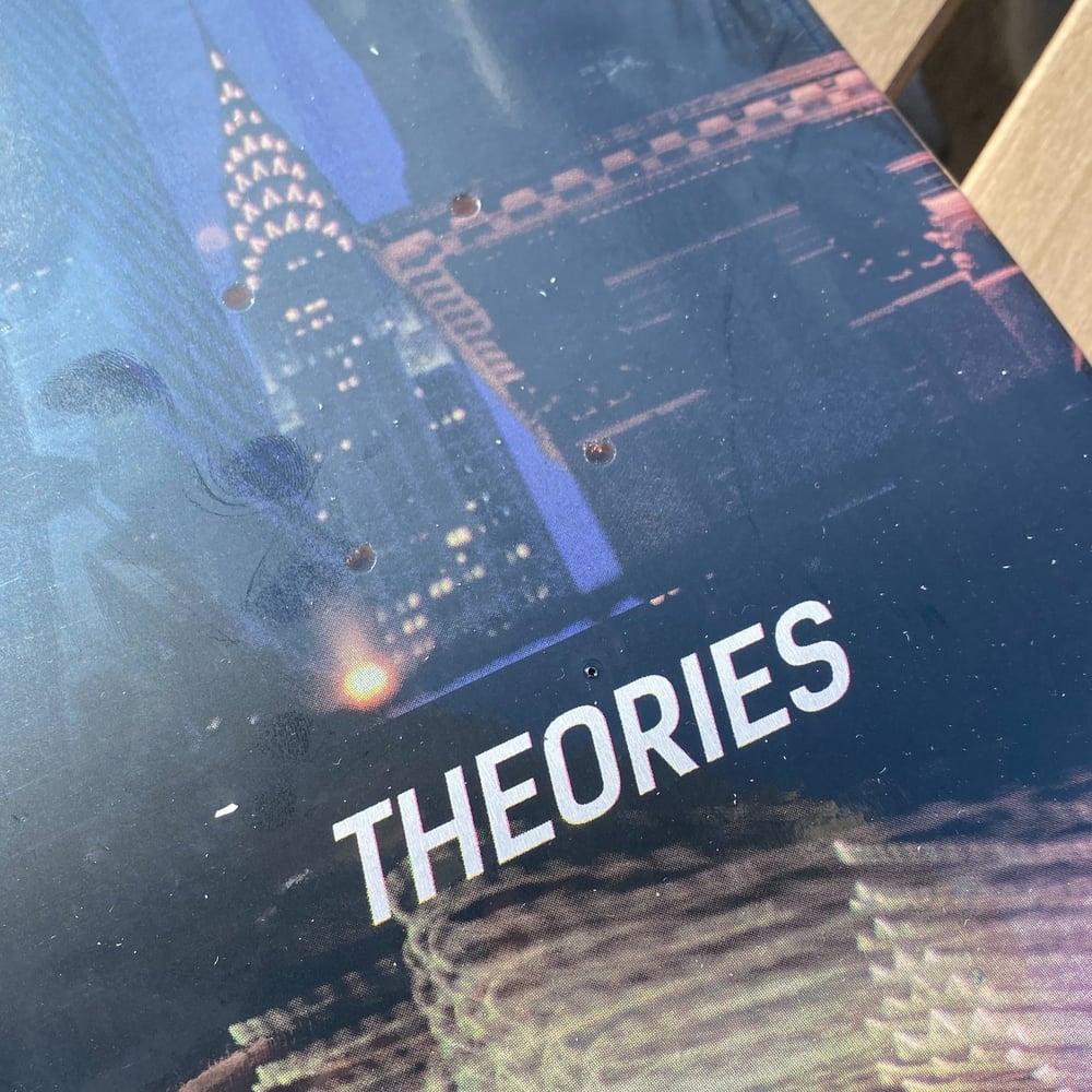 8.0 Theories - 16 mm Chrysler gördeszka lap