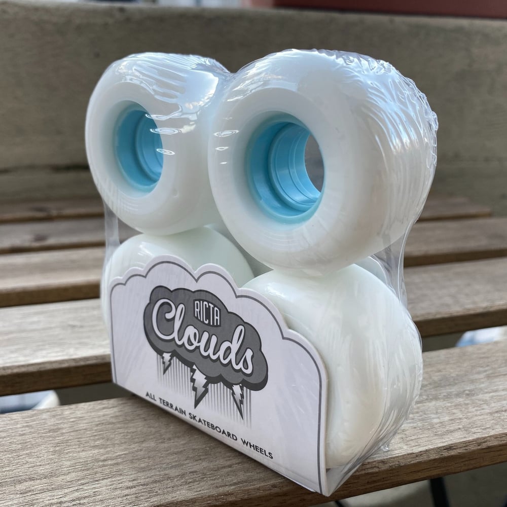 54 Ricta - Clouds kerék