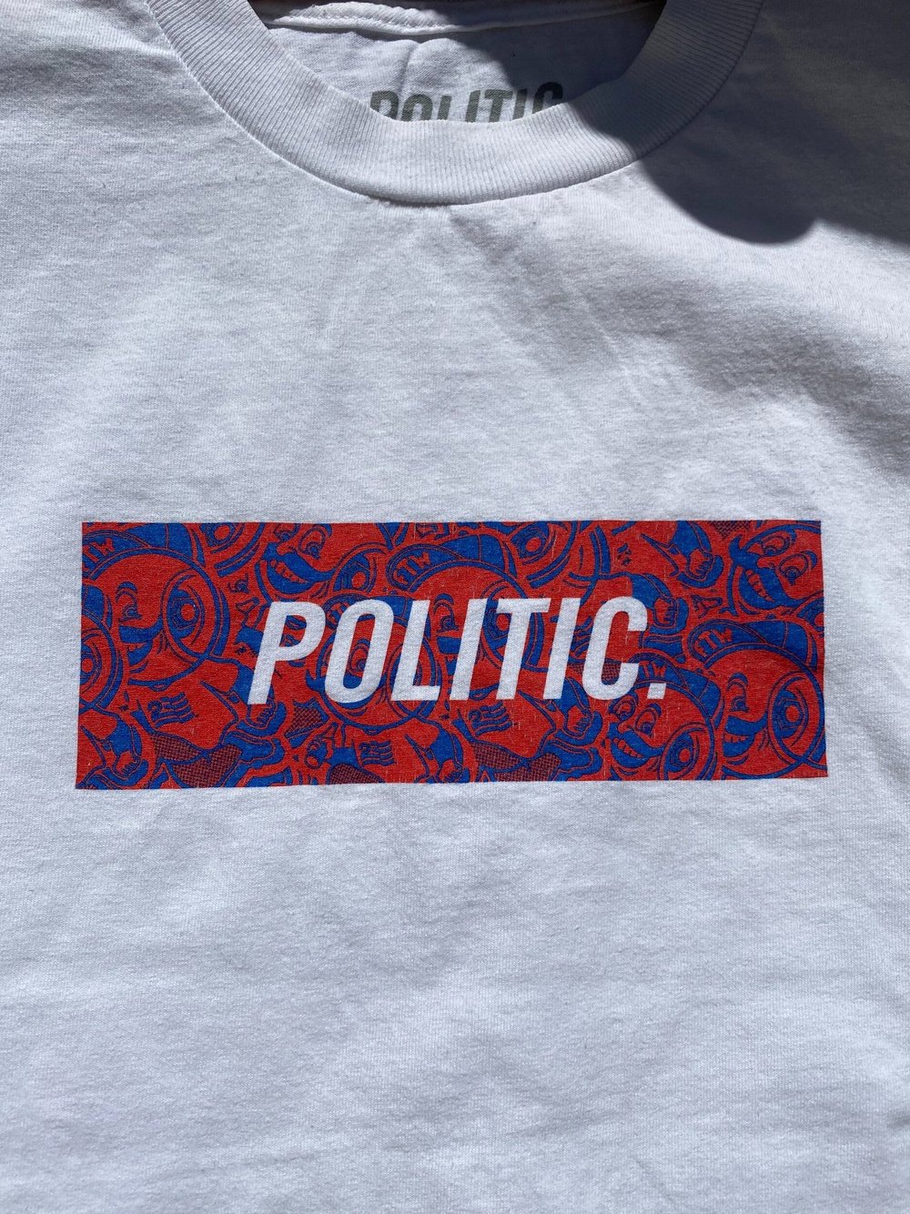 Politic - Box Logo T