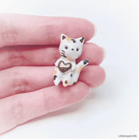 Image 2 of calico cat figurine