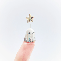 Image 2 of Star ghost figurine 2