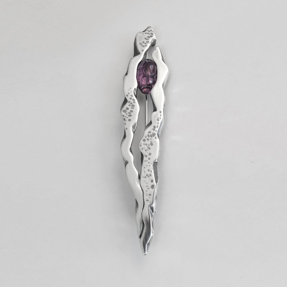 Image of Crevice Kilt Pin