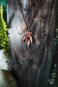 Image 2 of Small Faceted Garnet Pot Leaf 