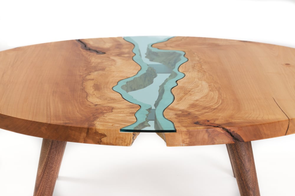Image of round river® table