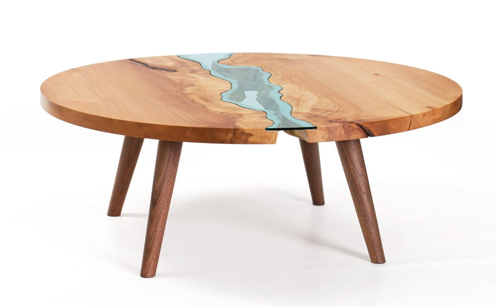 Image of round river® table