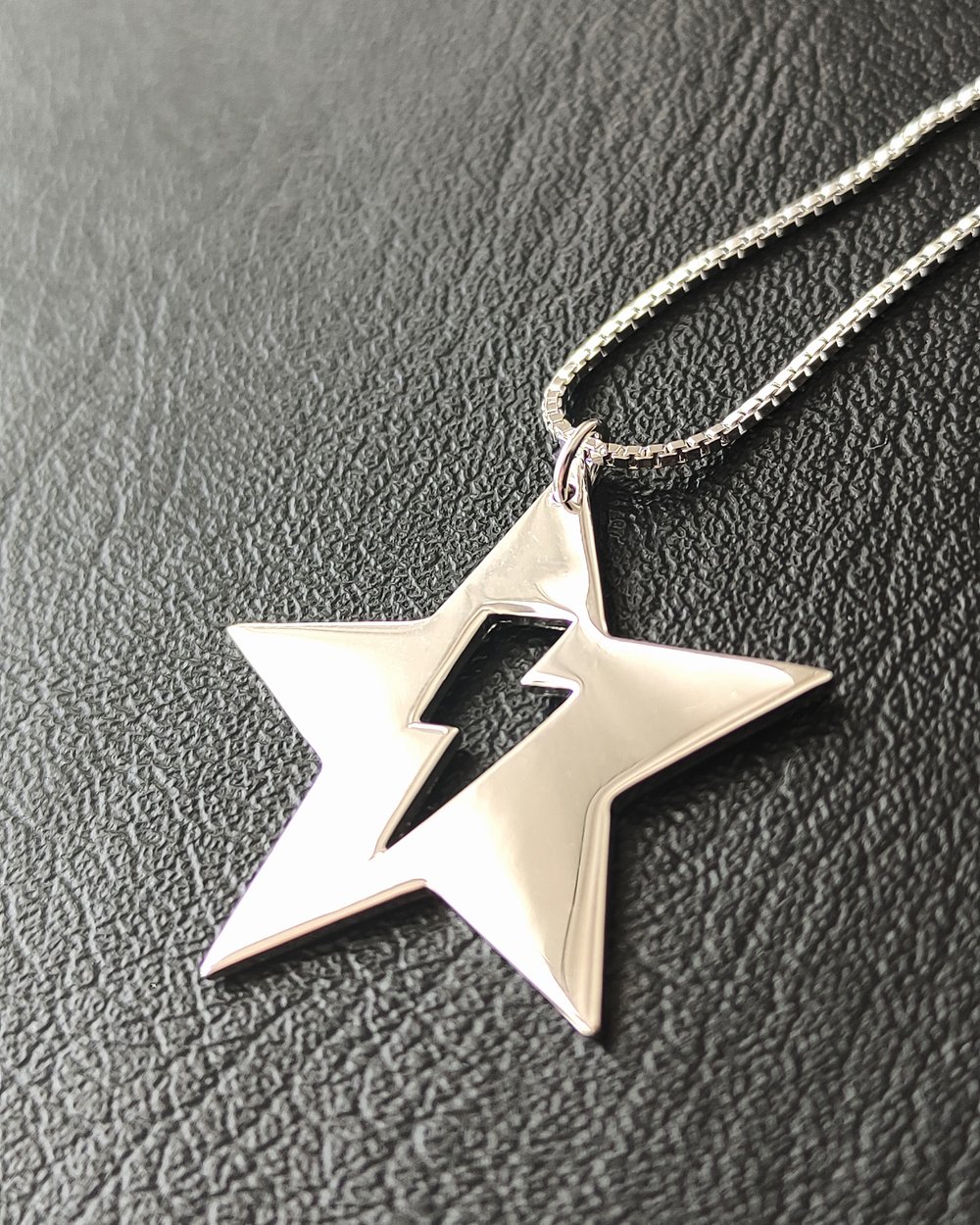 'Flash' Lightning Bolt BlackStar Necklace (925 Silver)